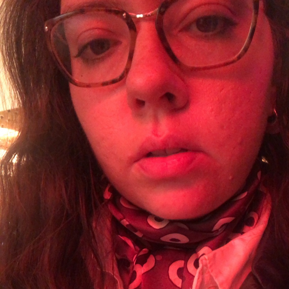 Meet your Posher, Nicole